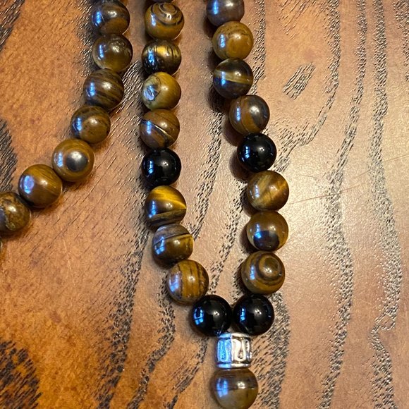 Stylish Handmade Beaded Necklace - Picture 9 of 11